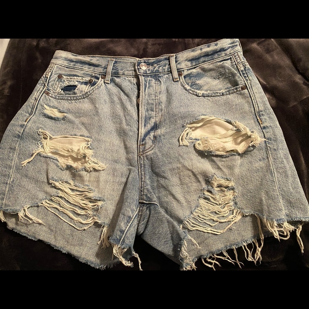 AE  90’s boyfriend denim short
